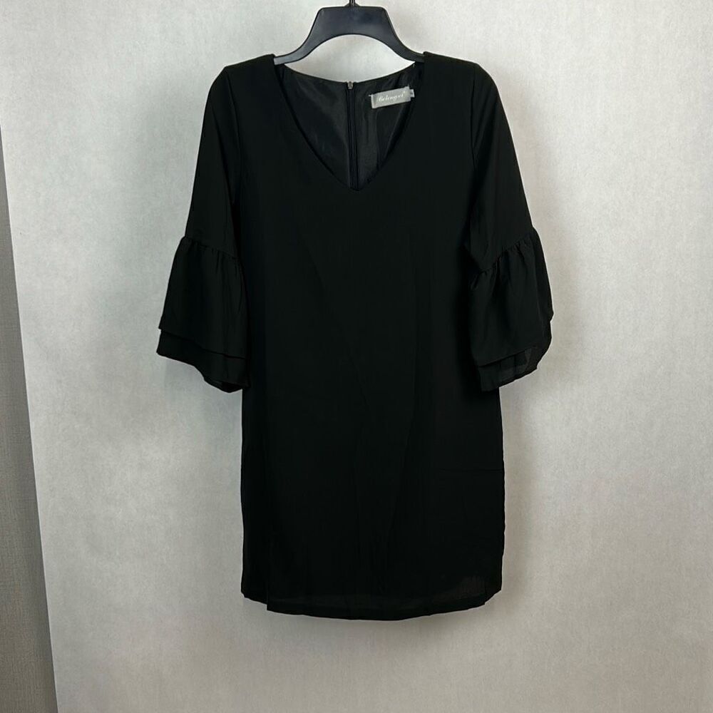 Belongsci Little Black Dress Sz S Lined V-Neck Straight Shift Dress Bell Sleeve
